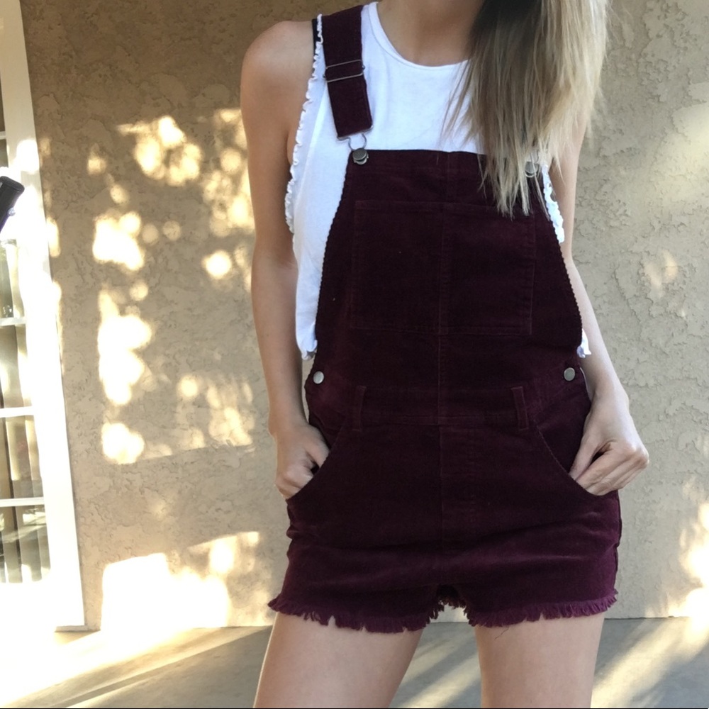 BNWT brandy Melville corduroy overalls